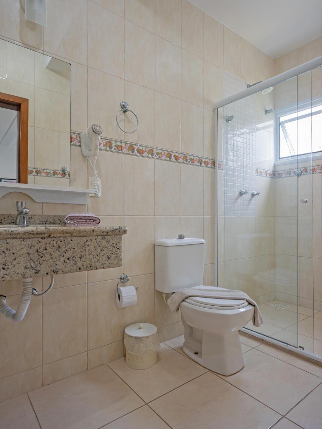 Kindermann - Jurere Inn Florianópolis